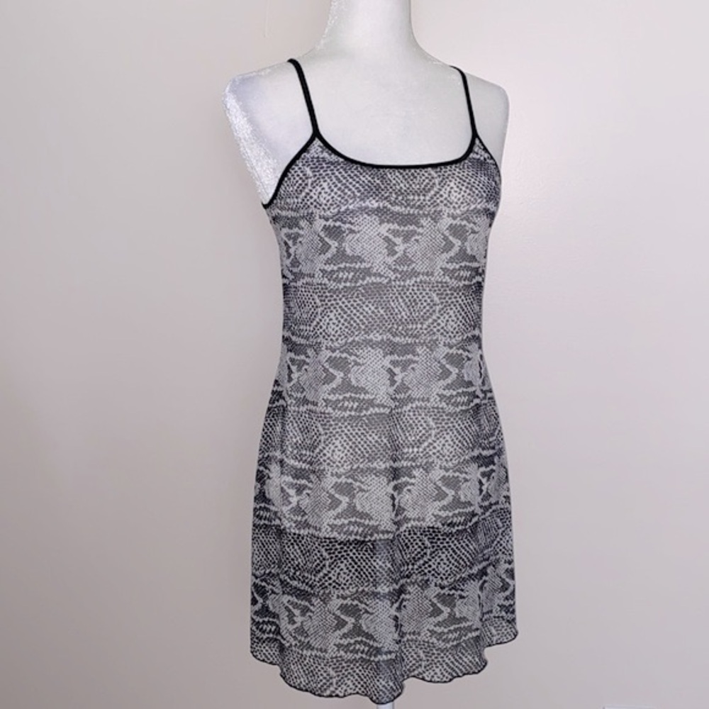 Vintage 90’s Victoria’s Secret mesh snake skin slip - Picture 2 of 9